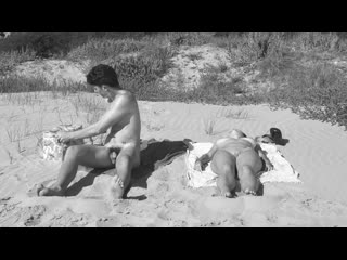 inmaculada moral , alicia fernandez - nudist / inmaculada moral , alicia fern ndez - el nudista ( 2015 )