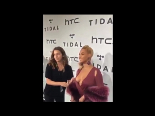 beyonce knowles cleavage flash at tidal x, (october 20, 2015) big tits big ass natural tits milf